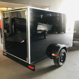 Carreta Baú - Carga Fechada 2,50 L x 1,20 L x 1,20  A - ACM